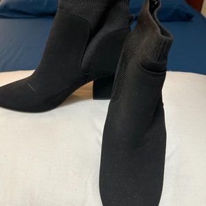 Beautiful Black Suede Leather Boots